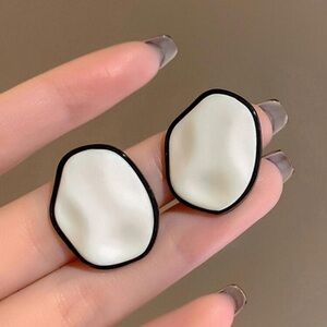 Elegant Black and White Earrings